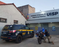 Em Batalha PRF flagra moto adulterada e leva condutor à delegacia