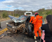 Colisão frontal deixa idoso ferido na PI-375, em Santana do Piauí