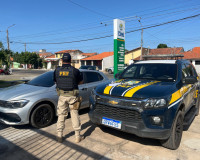 Homem com mandado por roubo majorado é preso durante fiscalização da PRF em Parnaíba