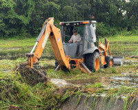 Prefeitura de Piripiri realiza ação de limpeza no Açude Caldeirão em parceria com Dnocs