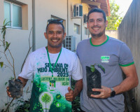Distribuição de mudas para a população é destaque na Semana Municipal do Meio Ambiente