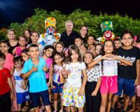 Milton Brandão celebra o Mês das Crianças com grande festa em praça pública