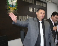 Maurinho Brito (PP) assume vaga na Câmara Municipal de Piripiri