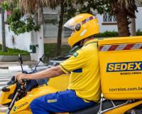 Clientes relatam atrasos de quase um mês em entregas dos Correios no PI