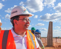 Rafael Fonteles participa de formatura da primeira turma do Curso de Linheiros em Piripiri