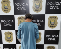 Polícia Civil prende acusados de furto em residência