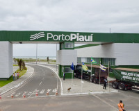 Porto Piauí fará primeiras exportações de minério de ferro em 2026, afirma Rafael Fonteles