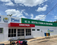 Colisão entre dois carros deixa feridos na BR-222