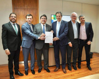 Piauí recebe R$ 2 bilhões de financiamento do Banco do Brasil para obras nos 224 municípios