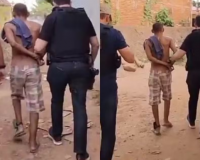 Condenado a 21 anos de prisão é preso após a própria mãe trancá-lo em casa e chamar a polícia
