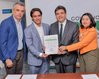 Rafael Fonteles assina ordens de serviço para 35 novas obras do OPA
