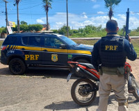 PRF de Piripiri apreende motocicleta adulterada em Piracuruca