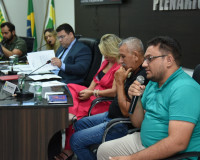 Autoridades e população debatem limpeza do Açude Caldeirão em Piripiri