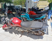 Polícia apreende 5 motos em operação no bairro Prado, em Piripiri
