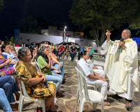 Pré-Festejo de Nossa Senhora dos Remédios reúne fiéis na Praça Joaquim Canuto