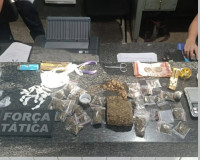 Força Tática apreende drogas e materiais do tráfico em Piripiri