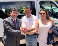 Lagoa de São Francisco recebe van adaptada para transporte de pacientes cadeirantes
