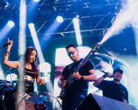 De Parnaíba para o Brasil: Joe Guittar integra a banda da cantora Galícia Cruz