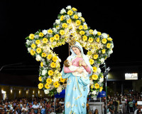 Fé e devoção marcam 2ª noite do Festejo de Nossa Senhora dos Remédios