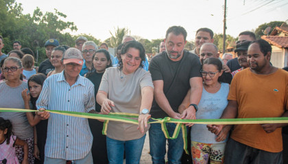 Prefeitura de Piripiri inaugura calçamento no bairro Crioli