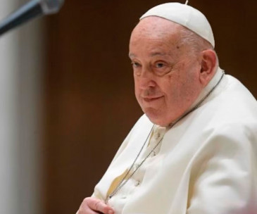 Papa Francisco é diagnosticado com pneumonia bilateral, segundo Vaticano