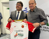 Governador anuncia R$ 5,3 milhões de aporte financeiro aos clubes de futebol do Piauí
