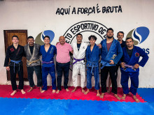 O Campeão Mundial de Jiu-jítsu Eduardo Alves visita sua terra natal