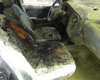 Bateria de celular pega fogo e incendeia carro em Barras