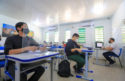 Aulas presenciais passam a ser obrigatórias nas escolas estaduais no Piauí