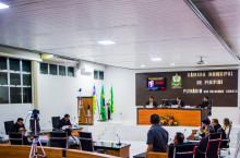 Contas do ex-prefeito Luiz Menezes são aprovadas na sessão da Câmara de Vereadores de Piripiri