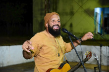 Salomão do Reggae faz show em Piripiri em noite de louvor e adoração a Deus
