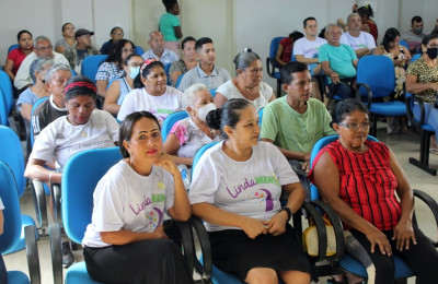 Familiares de assistidos pelo CAPs II de Piripiri participam de assembleia familiar
