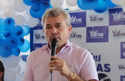 Justiça Eleitoral cassa o mandato do prefeito de Barras