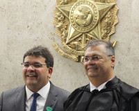 “Uma trajetória marcada pela dedicação à Justiça”, diz Rafael Fonteles na posse de Flávio Dino