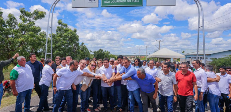Governador entrega mais de 100 km de rodovias recuperadas e autoriza obras em São Lourenço do Piauí
