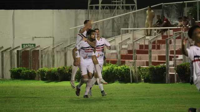 4 de Julho x River-PI - Campeonato Piauiense 2024 - Lucas Mingoti comemora gol